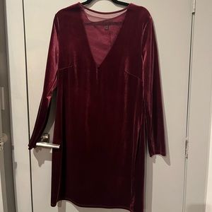 Velvet wine min dress 2x